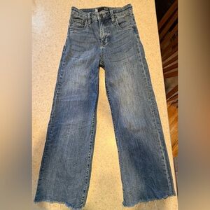 Kut from the Kloth Women's “Jean” Wide Leg Blue Jeans. Fab Ab/high rise 00